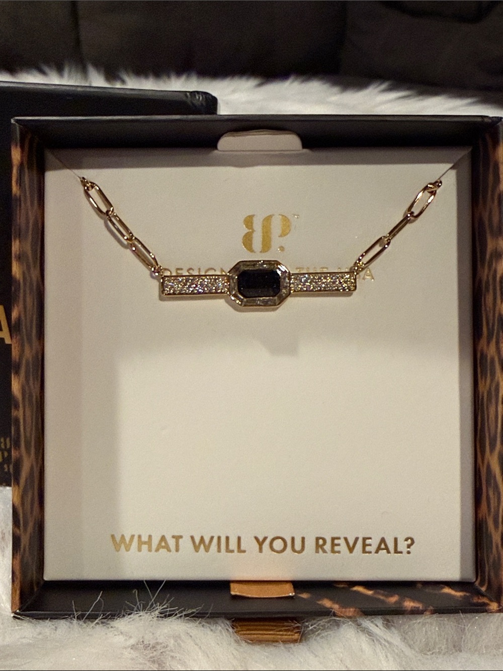 BOMB PARTY -Gold-Tone Necklace with Black Stone and Sparkling Pavé Bars
